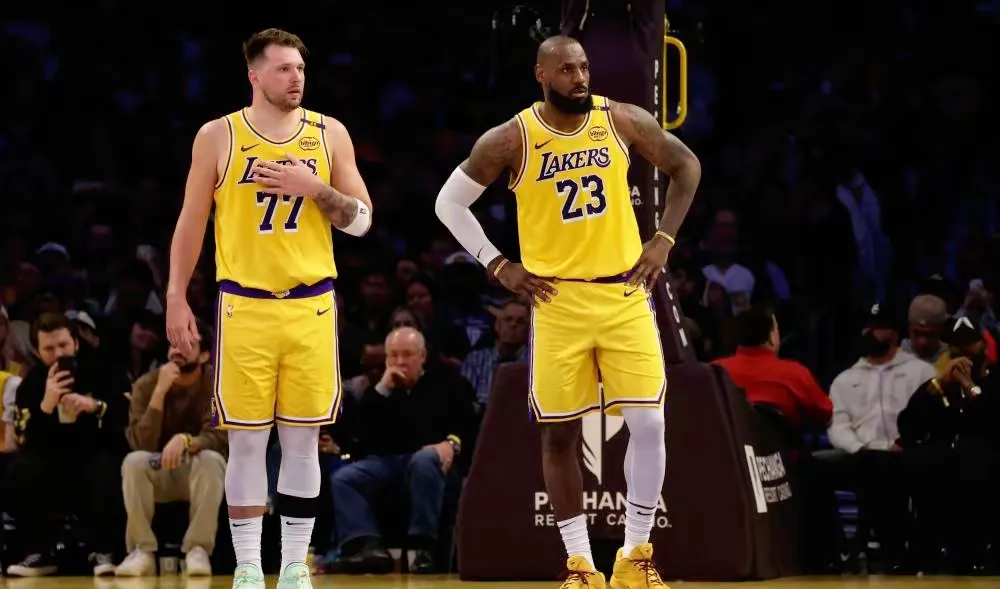 九游-关于哈兰德迎来十赛季出色发挥，老鹰观众热烈欢呼！再创辉煌时刻的信息-九游