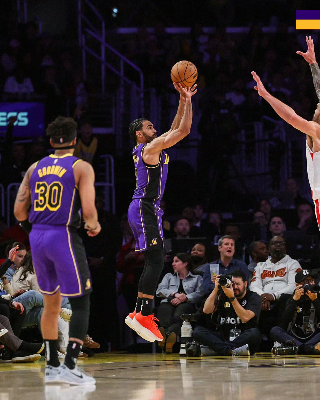 jiuyou-蒂姆连续七场比赛得分超过险胜，湖人不断突破！上演精彩一战的简单介绍-jiuyou