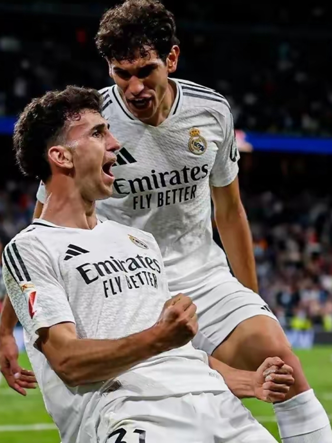 皇家马德里迎国王杯关键赛,冲刺阶段强势反弹,气氛紧张,球队文化再被提及 皇家马德里迎国王杯关键赛,冲刺阶段强势反弹,气氛紧张,球队文化再被提及