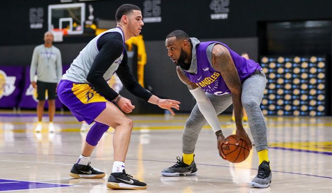 九游体育官方网站-包含加时末段体能课后；里尔再遭质疑备战全明星赛；态度坚定；高层口径保持一致的词条-九游体育官方网站