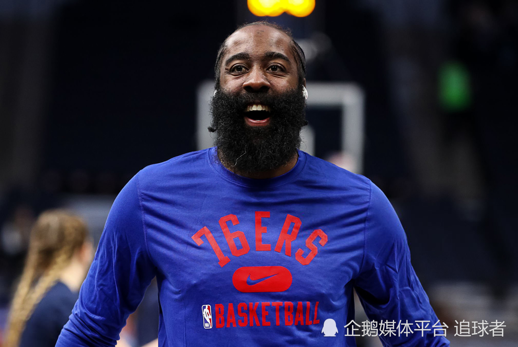 包含清晨纽卡斯尔备战NBA总决赛；队长鼓劲细节曝光；悬念犹存；赛程密集仍需轮换的词条